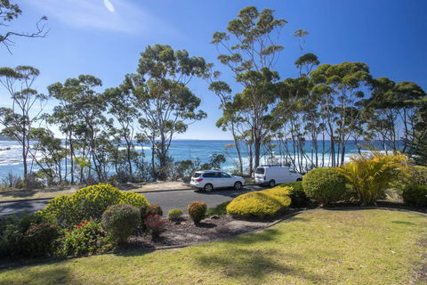 16 Shipton Cres - Secluded Away - Accommodation Search 0