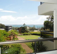 17 'The Commodore' 9-11 Donald Street - pleasant unit with open plan living - Accommodation Search