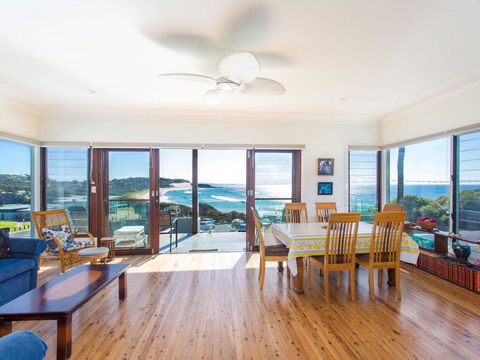 18 Cliff Road - Accommodation Search 0