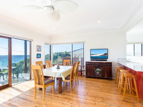 18 Cliff Road - Accommodation Search 2