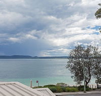 2 'Sunnie Belle' 3 Victoria Parade- water views over Nelson Bay foreshore - Accommodation Search