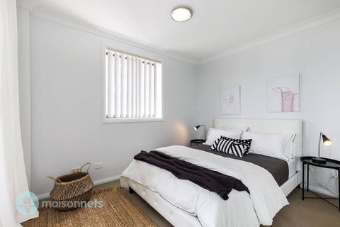 2 Bedroom 2 Bathroom Apt With Balcony And Parking - Accommodation Search 3