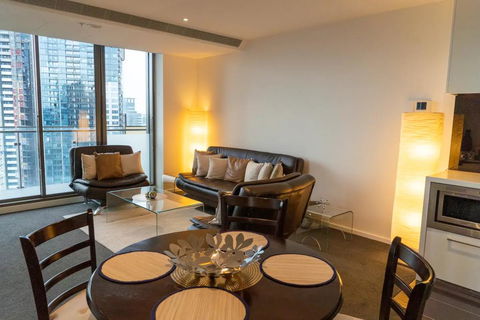 2 Bedroom Apartment With City Views - Accommodation Search 0