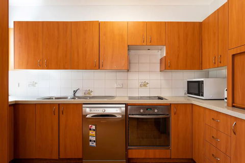 2 Bedroom Garden Apartment By Bondi Beach - Accommodation Search 1