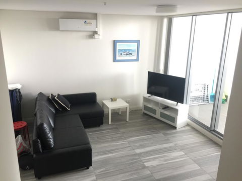 2 Bedroom High Rise Apartment - Accommodation Search 2
