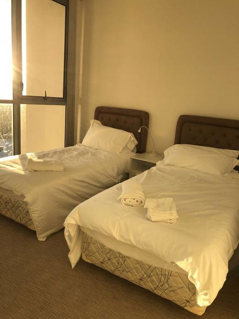 2 Bedroom High Rise Apartment - Accommodation Search 3