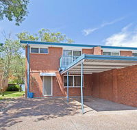 2/10 Catalina Close - Walk to Shoal Bay Beach - Accommodation Search