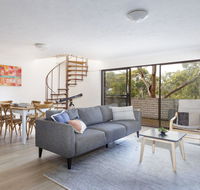 20 Booneroo - Walk To The Beach - Accommodation Search