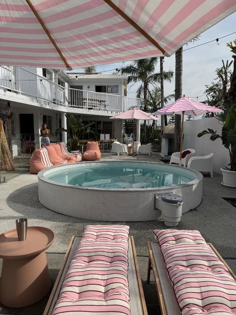 CALI Backpackers - Accommodation Search 0