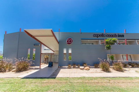 Capella Coach Inn - Accommodation Search 0