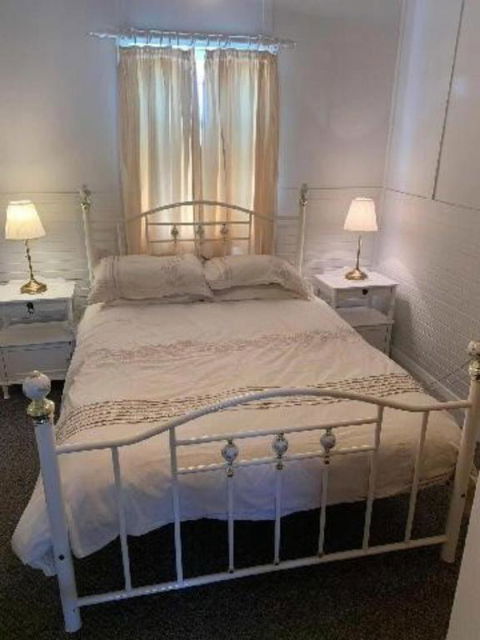CASS Cottage - Accommodation Search 2