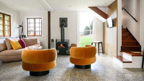 Clergy Cottage - Accommodation Search 0