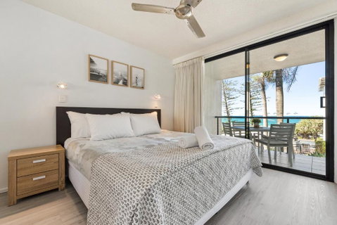 Coolum Beachside Apartment - Accommodation Search 1