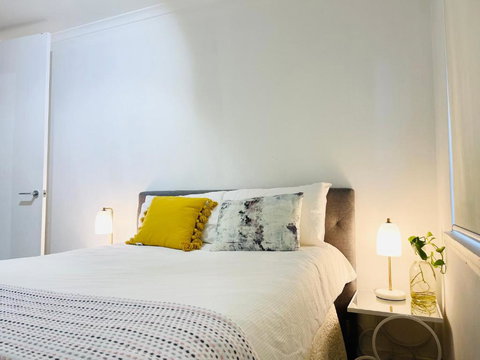 D101 Charming Apartment- Free Parking - Accommodation Search 2