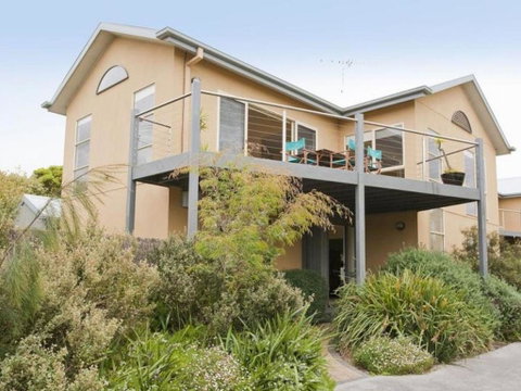 Darian Townhouse 1 28 - Accommodation Search 0