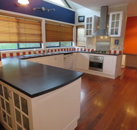29 Church St Cowes - Large Holiday House close to shops and Beach - Accommodation Search