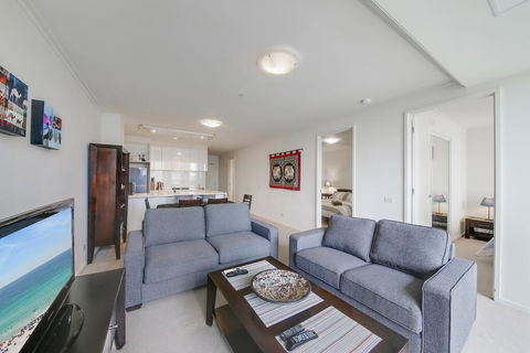 2BR Vue Grand Southbank Melbourne, FREE Parking - Accommodation Search 1