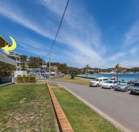3 'Sunset' 11 Victoria Parade - stunning unit right across from the water - Accommodation Search