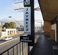 3 BEDROOM APARTMENT ST MARYS - Accommodation Search