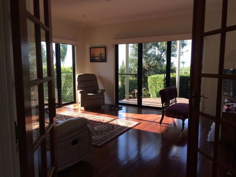 3 Sea/Fraser Island View Deckings, Beachfront, Marina - Accommodation Search 0