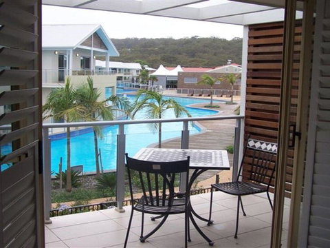 349 'Oaks Pacific Blue' 265 Sandy Point Road - Fantastic Pool - Accommodation Search 0