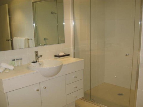 349 'Oaks Pacific Blue' 265 Sandy Point Road - Fantastic Pool - Accommodation Search 1