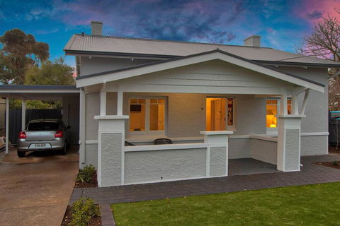 3BR Cottage With Parking Close To Adelaide CBD - Accommodation Search 1