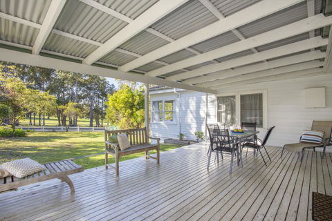 45 Golf Ave - Superb Location - Accommodation Search 0