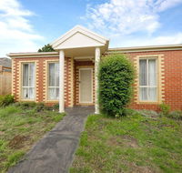 6 CAN STAY CENTRAL GLEN WAVERLEY - Accommodation Search