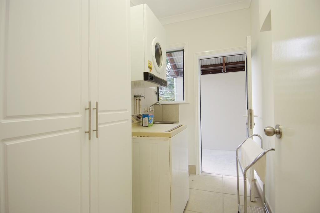 Smithfield Heights QLD Accommodation Search