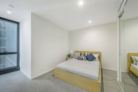 A Cozy Apartment Next To Crown Casino - Accommodation Search 1