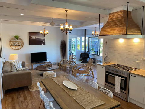 A Drop In The Ocean - Kingscliff - Accommodation Search 1