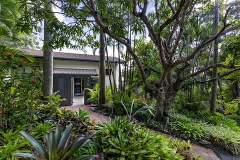 A Little Cove Treasure, Noosa Heads - Accommodation Search 1