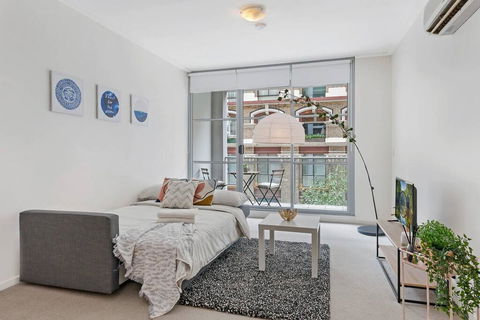 A Modern & Stylish Studio Near Darling Harbour - Accommodation Search 3