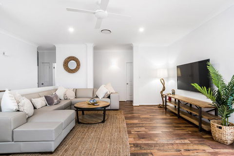 A PERFECT STAY - Julian Rocks House - Accommodation Search 0