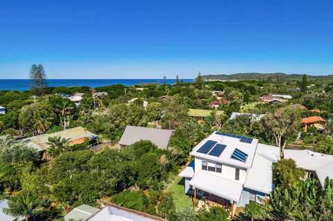 A PERFECT STAY - Shore Beats Work - Accommodation Search 1