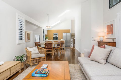 A PERFECT STAY - Solstice - Accommodation Search 2