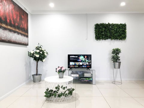 A Stylish Place - Recently Renovated Punbl - Accommodation Search 1