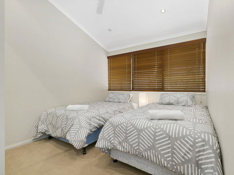 A Superb Location For Enjoying The Best Of Noosa - Unit 2/69 Noosa Parade - Accommodation Search 1