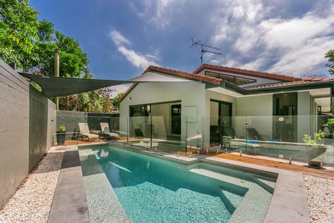 A SWEET ESCAPE - At The Beach - Accommodation Search 0