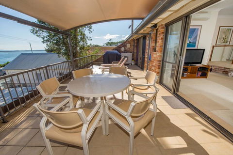 A Yachtsmans Rest, Unit 4/37 Victoria Parade - Accommodation Search 1