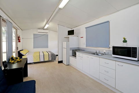 AAOK Moondarra Accommodation Village - Accommodation Search 0