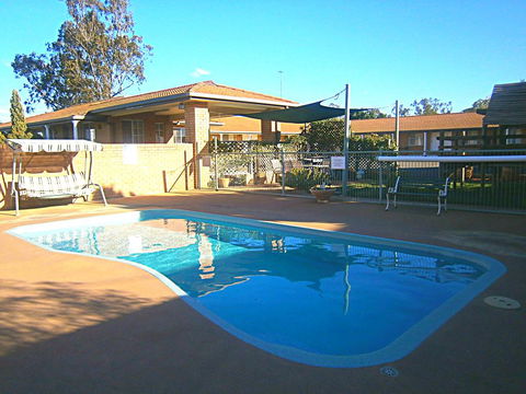 Aaron Inn Motel - Accommodation Search 0