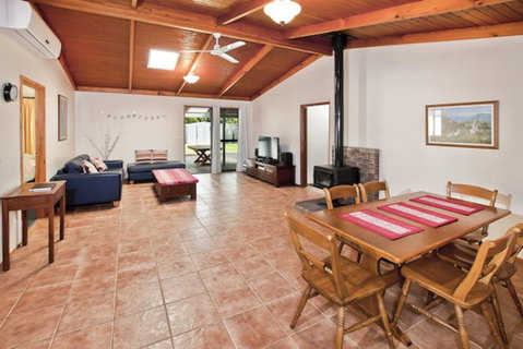 Abbey Beach Shack - Accommodation Search 1