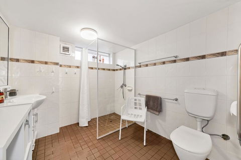 Abby's Poolside Retreat 1 - Accommodation Search 2