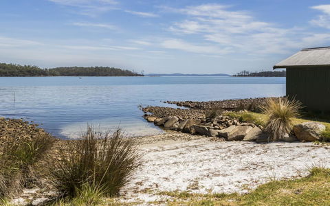 Abs By The Bay - Accommodation Search 1