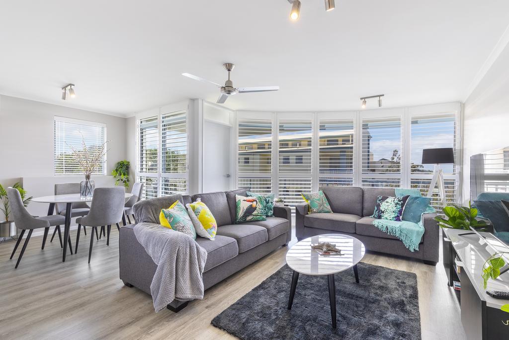 Castaways Beach QLD Accommodation Search