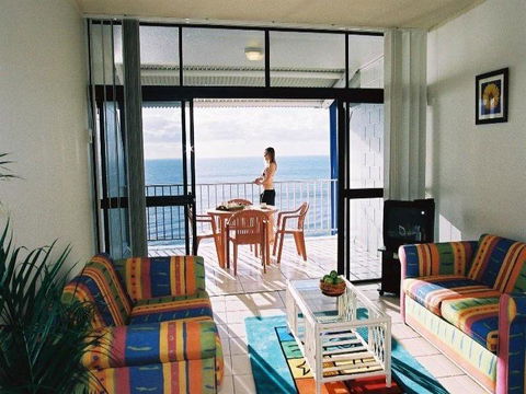 Absolute Beachfront With Million Dollar Views - Accommodation Search 3