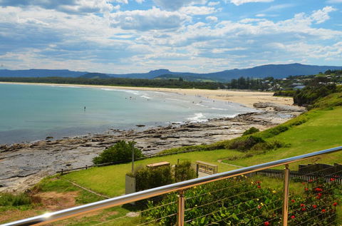Absolute Waterfront - Accommodation Search 1