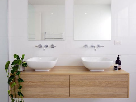 Absolute Waterfront - Accommodation Search 2
